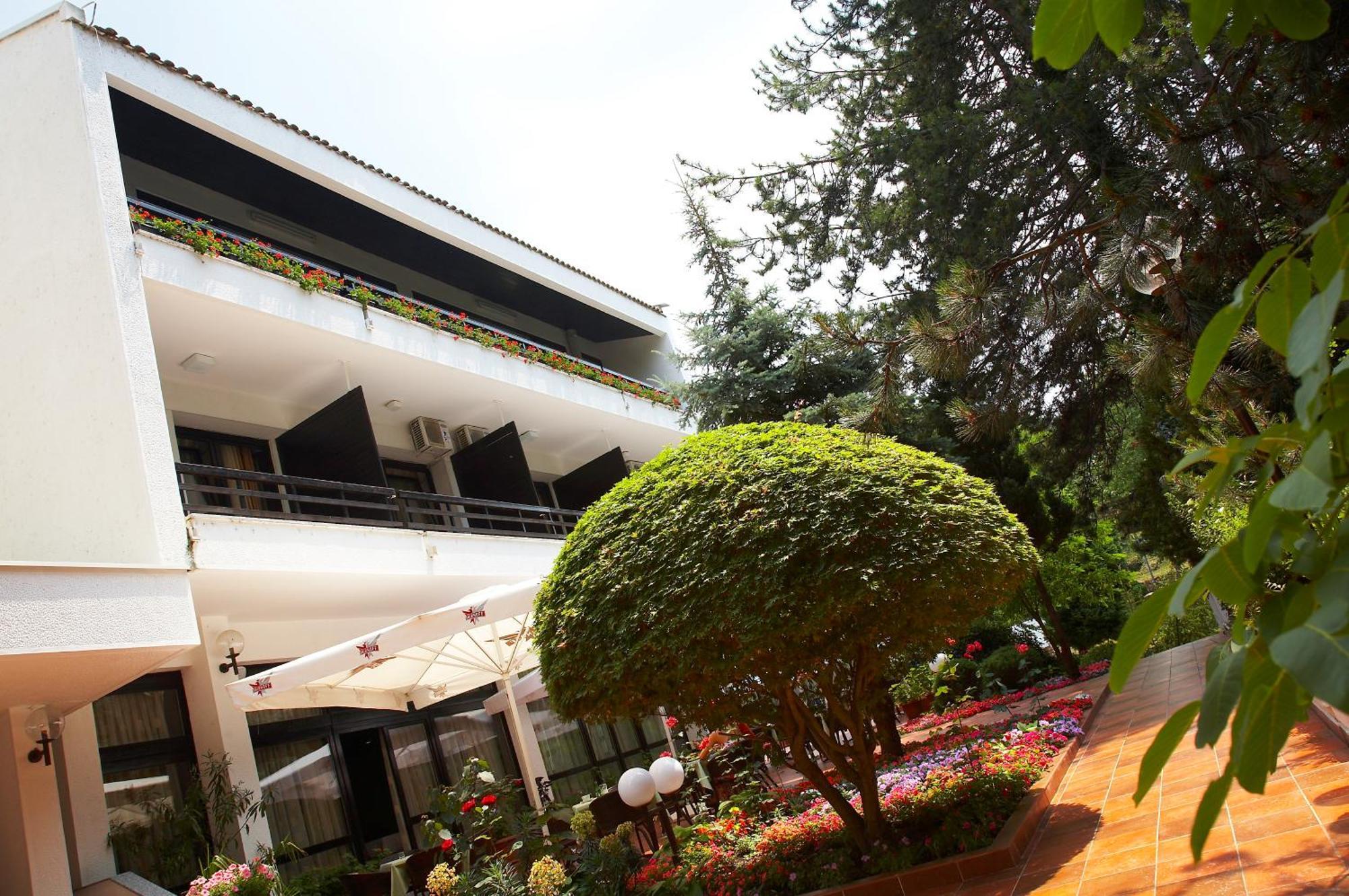 Hotel Pela โอครีด ภายนอก รูปภาพ