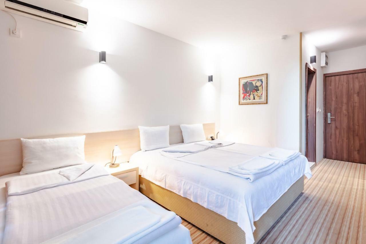 Hotel Pela โอครีด ภายนอก รูปภาพ
